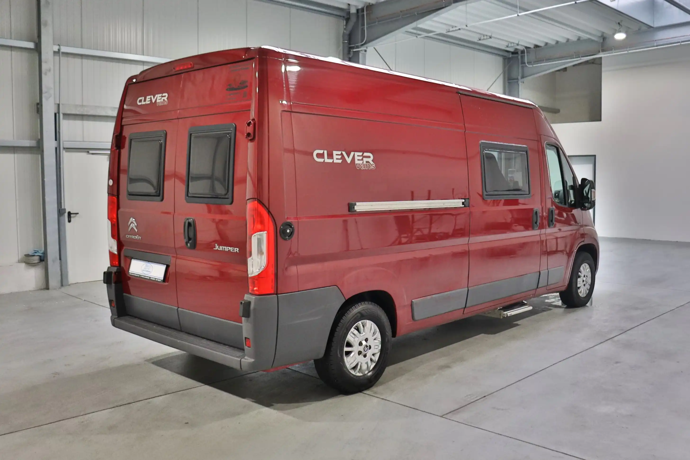 CLEVER Van 600 Celebration